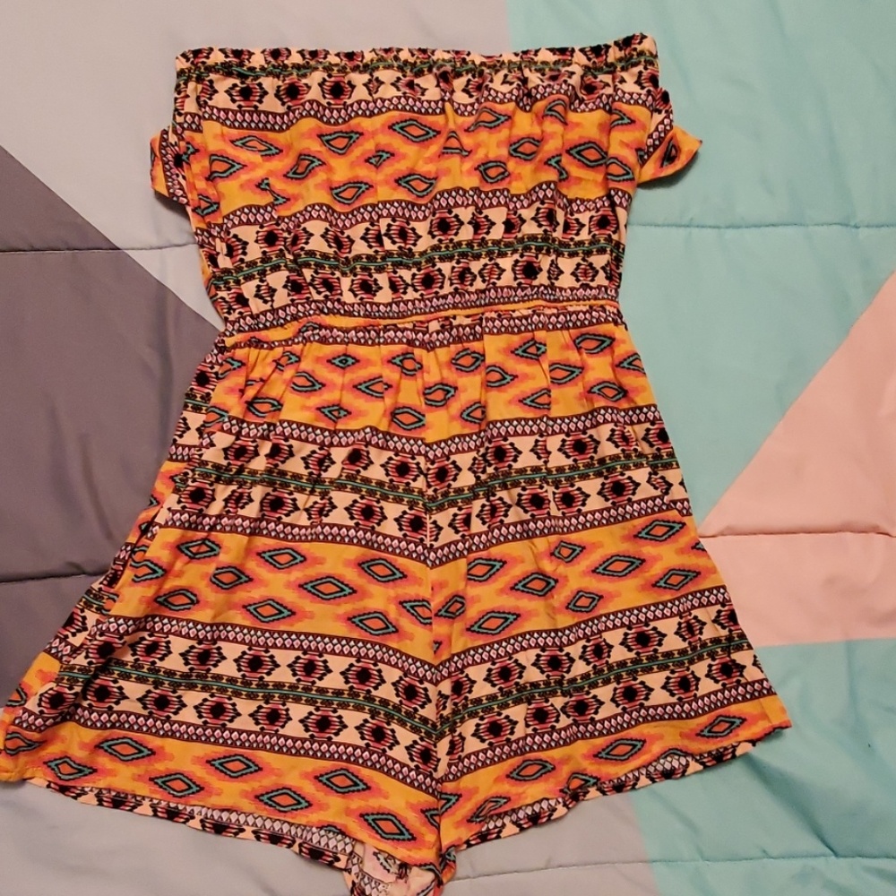 American Rag romper* - Picture 4 of 4